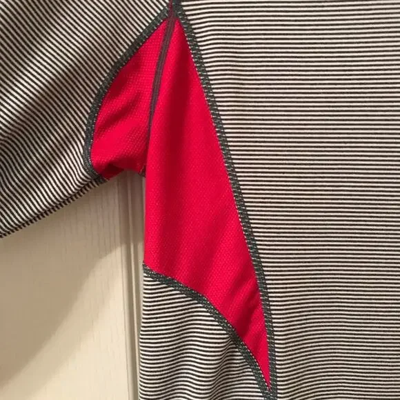 Roadrunner Sports Striped Hoodie Pullover - Picture 5 of 11